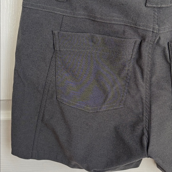 KUHL Women's Gray Nylon Chino Shorts Size 6 belt loops hiking walking athletic l - Picture 7 of 13